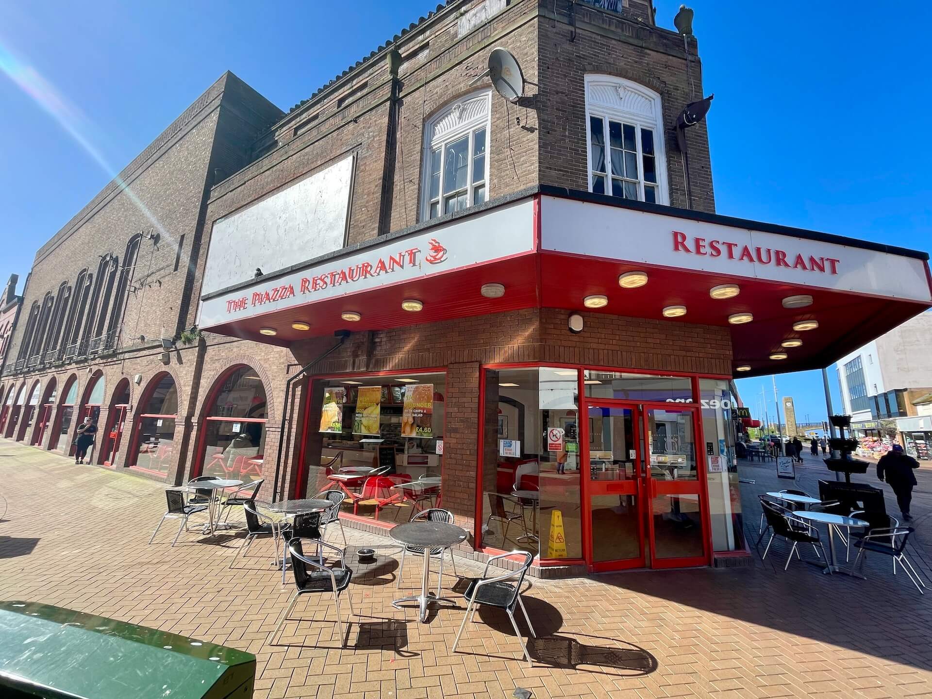 Piazza Restaurant